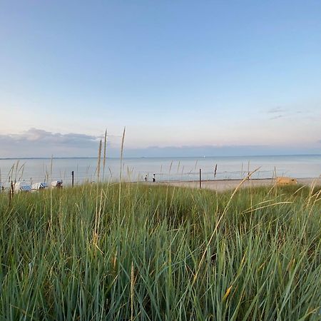 Casa Raphael Direkt Am Scharbeutzer Strand 外观 照片