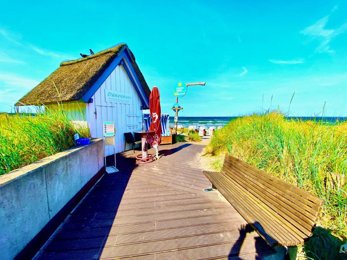 Casa Raphael Direkt Am Scharbeutzer Strand 外观 照片